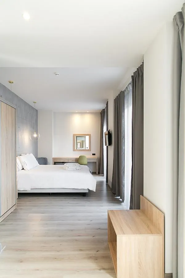 Superior One Boutique Hotel Thessaloniki 4*,  Griechenland